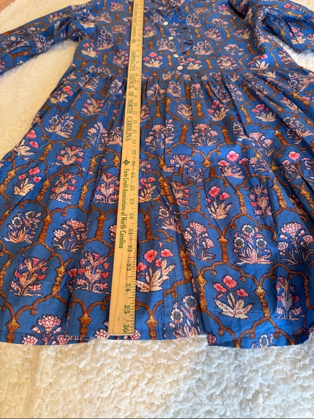 Miss Madigan Blue Floral Button-Up dress, women size large - Picture 11 of 14